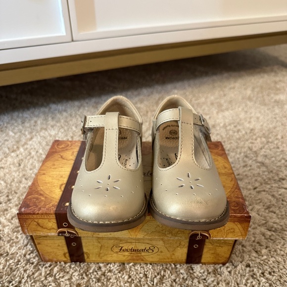 Footmates Sherry Mary Jane - sz 10.5 - Picture 8 of 8